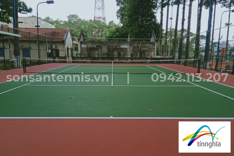 Sửa chữa và sơn lại 2 lớp sơn Nova sports cho 1 sân tennis uỷ ban Phước Long Bình Phước 2