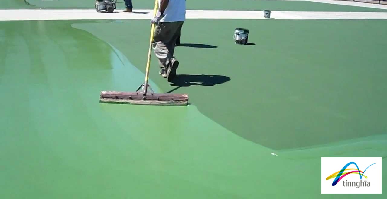Tai hại việc sơn sân tennis sai cách 3